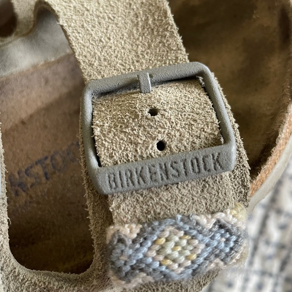 Birkenstock Arizona soft suede stone coin sz 7 - Picture 2 of 6